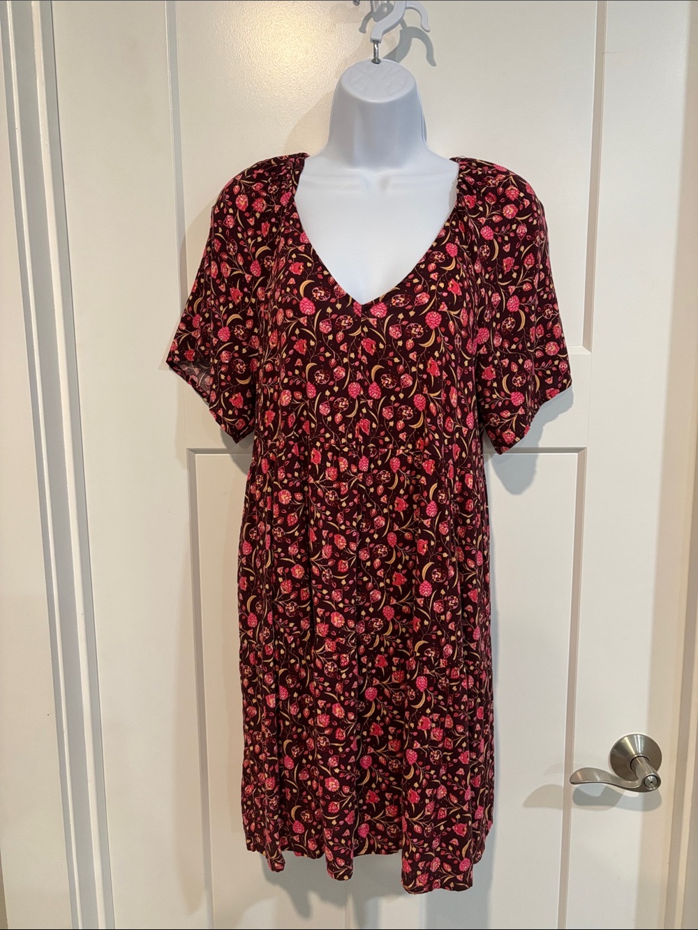 Old Navy Mix Floral Print V-Neck Midi Dress